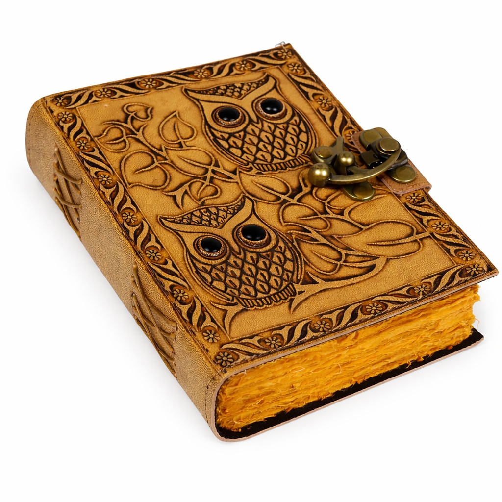 [14570] Leather Embossed Owl with Lock Journal – 5" x 7"
